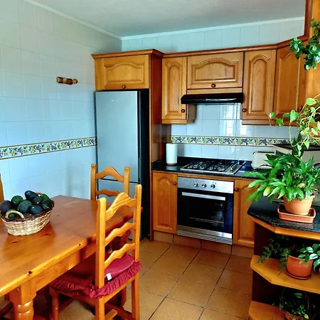 בית כפרי Simon